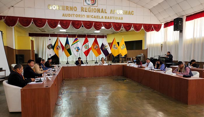 Consejo Regional fijará remuneración mensual de gobernador, vicegobernadora y dietas de consejeros